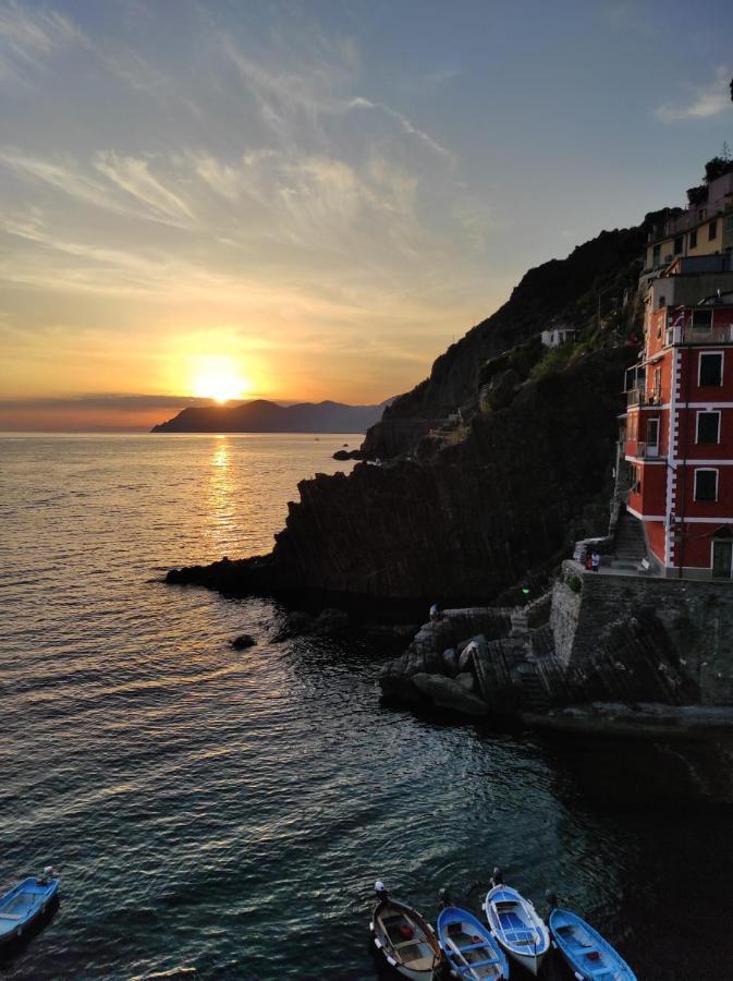 Ca'La Luna - In Centro Con Terrazza Riomaggiore Exterior foto
